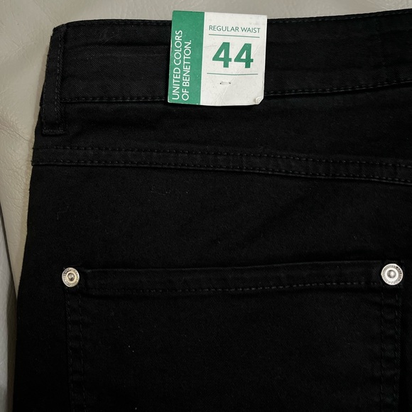 NWT - United Colors of Benetton Women’s Straight Fit Jeans - US Size 8 - Picture 7 of 9